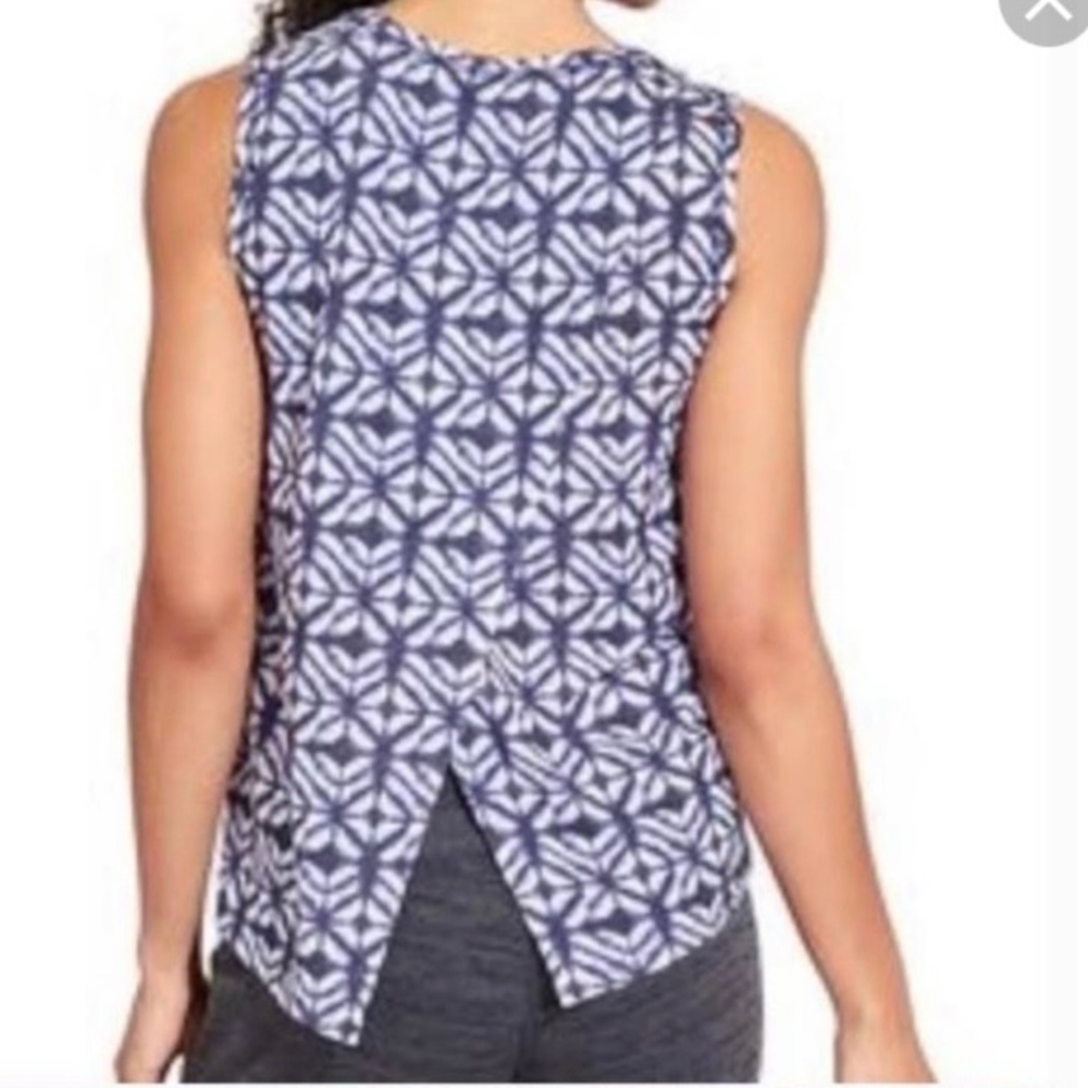 Athleta Breezy Bella tank blue Geo tye dye size Small